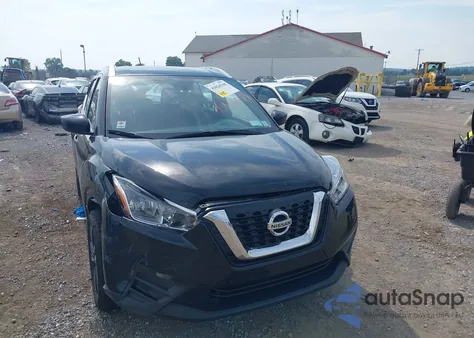 2019 Nissan Kicks Sv z USA, uszkodzony, nr VIN 3N1CP5CU0KL537545